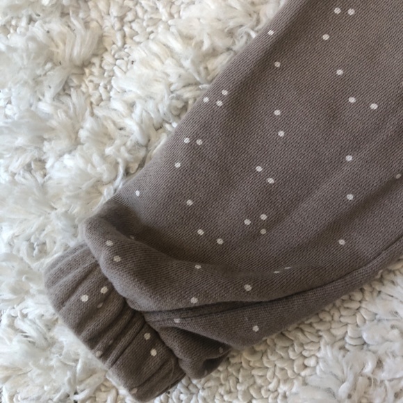 Pajama’s - Picture 5 of 7